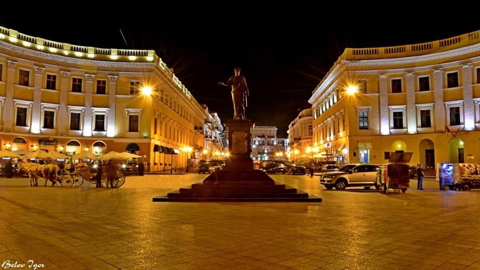 Красивая Квартира В Центре Одессы Oděsa Exteriér fotografie